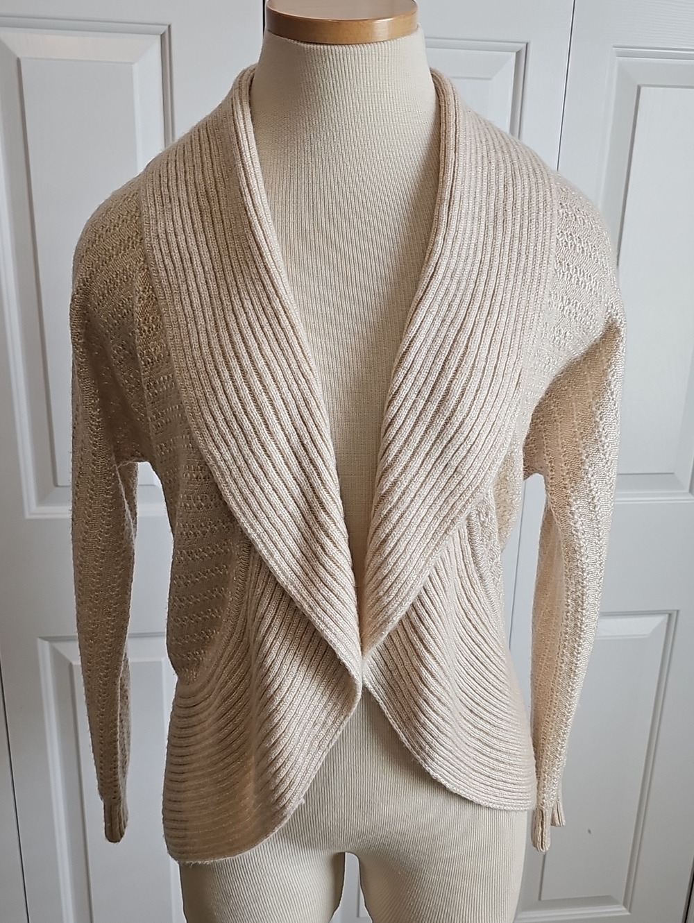 White‎ House Black Market Shawl Cardigan Womens XS Gold Shimmer Metallic Size XS